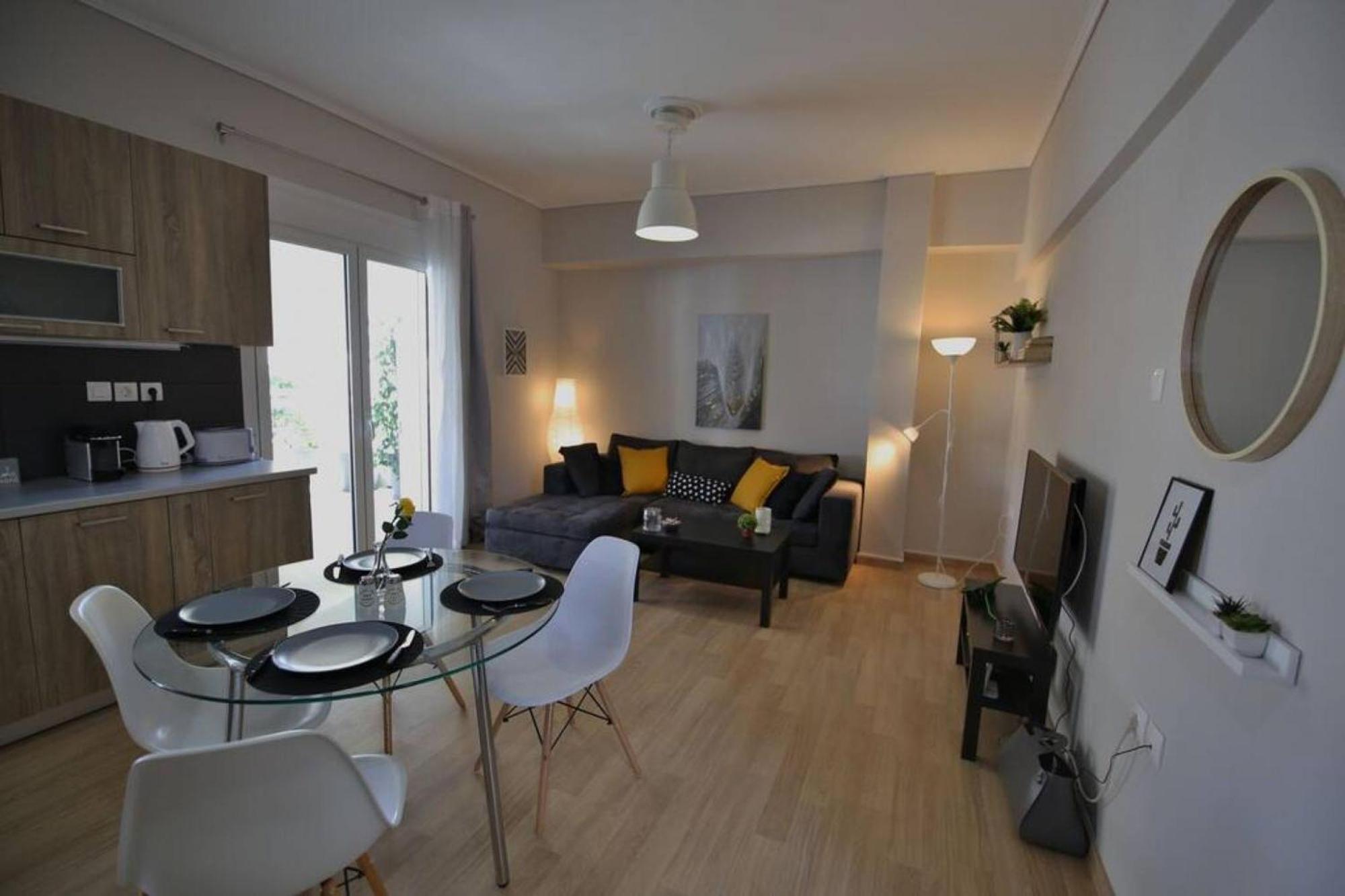 Penthouse Lux Flat With 2 Bd Next To Larissis Lägenhet Aten Exteriör bild