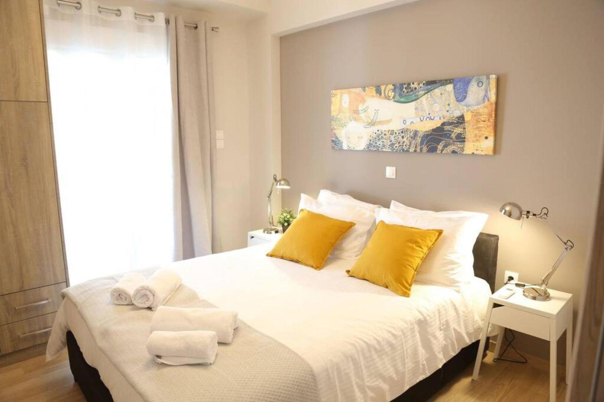 Penthouse Lux Flat With 2 Bd Next To Larissis Lägenhet Aten Exteriör bild