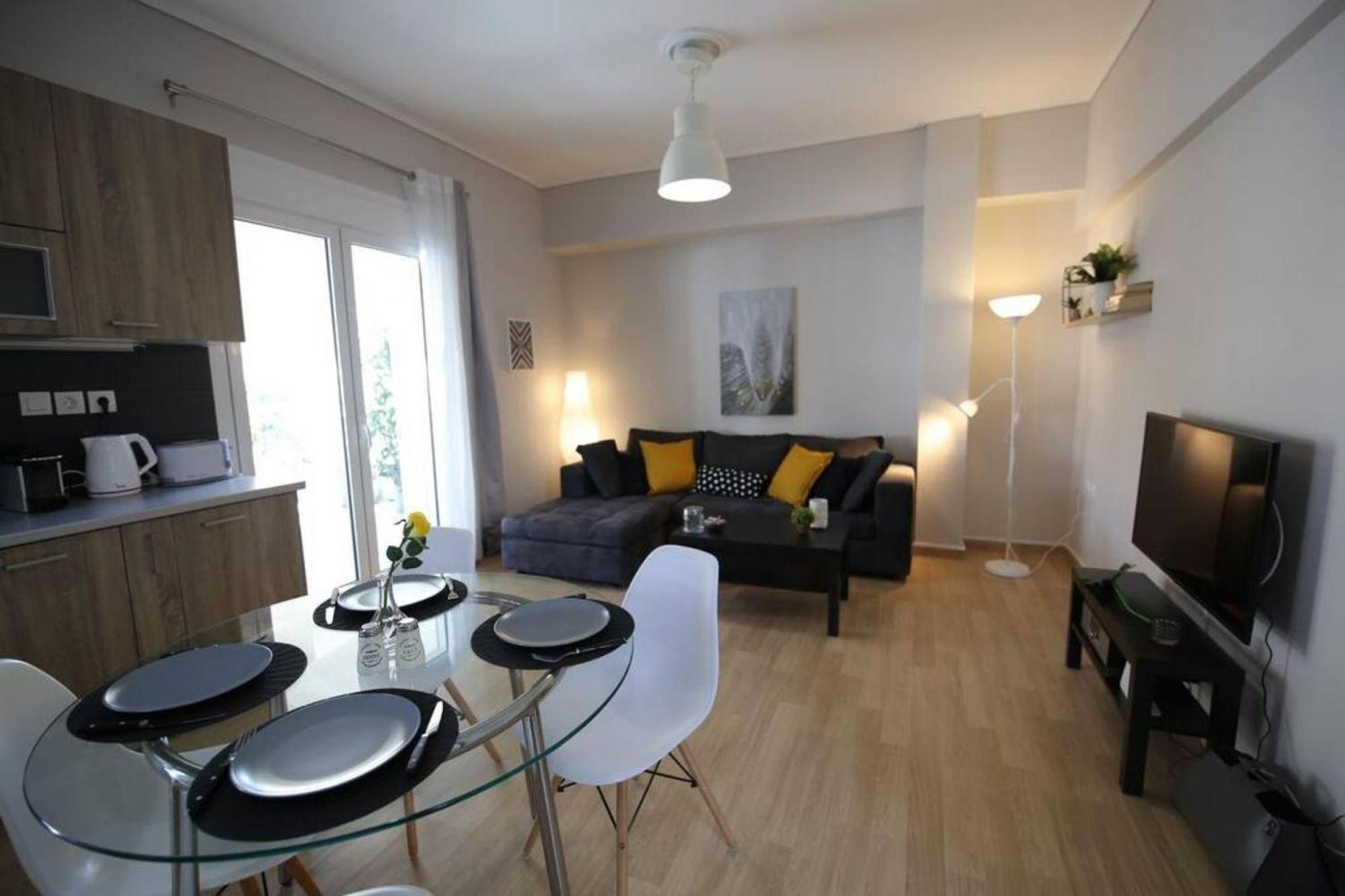 Penthouse Lux Flat With 2 Bd Next To Larissis Lägenhet Aten Exteriör bild