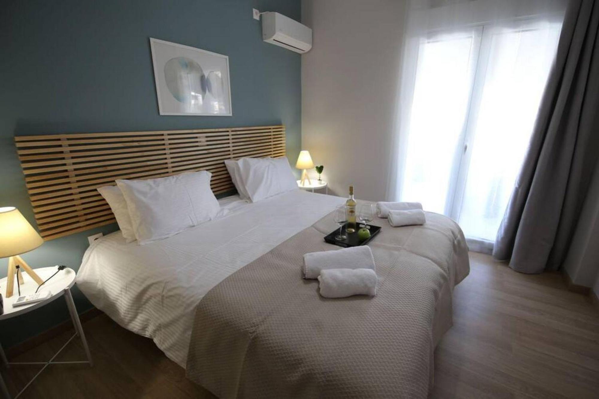 Penthouse Lux Flat With 2 Bd Next To Larissis Lägenhet Aten Exteriör bild