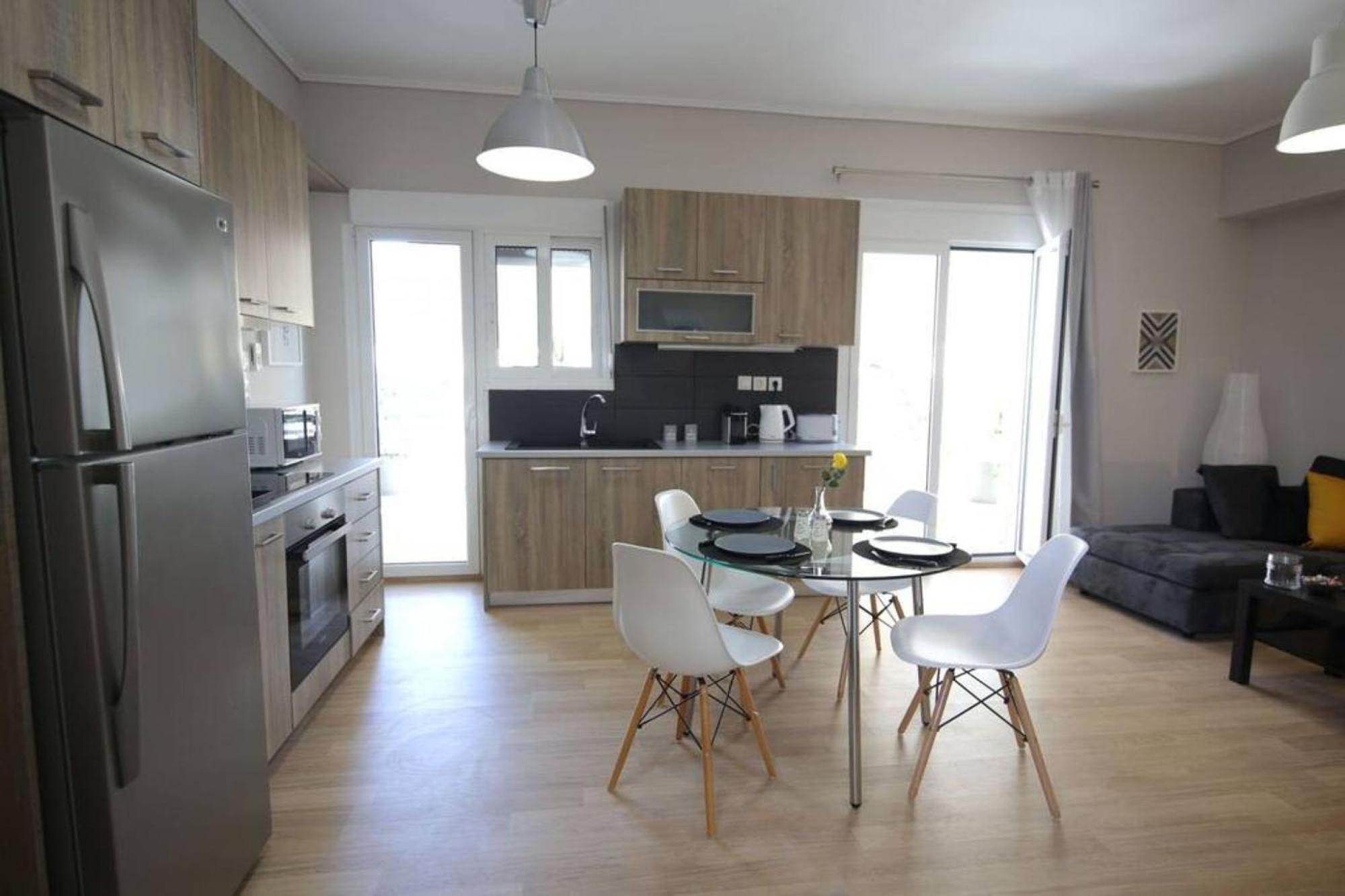 Penthouse Lux Flat With 2 Bd Next To Larissis Lägenhet Aten Exteriör bild